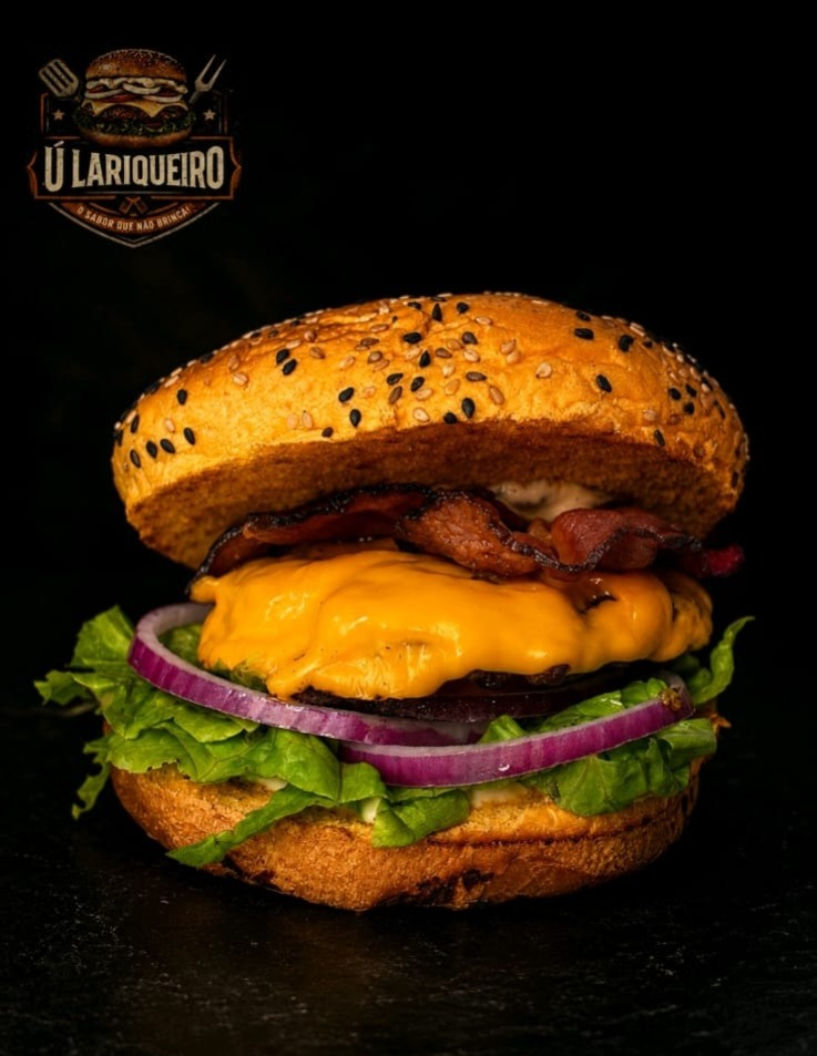Ú clássico lariqueiro